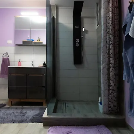 Roman Apartament